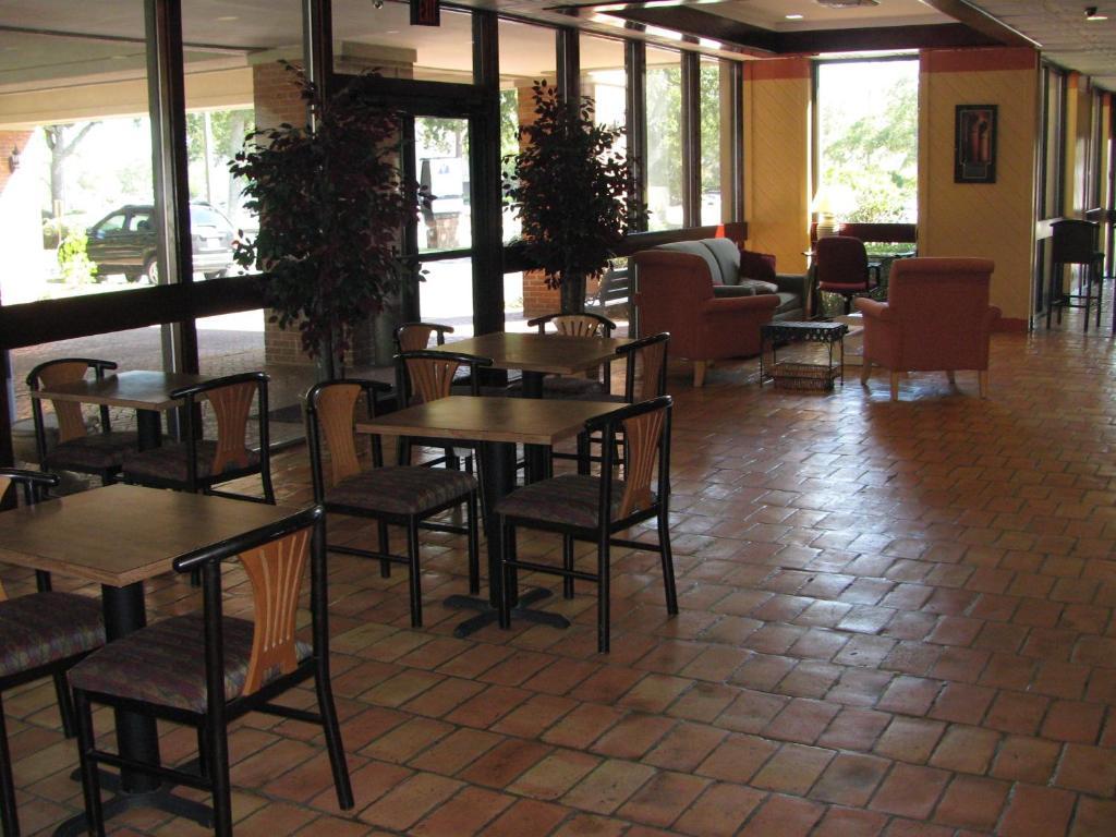 Rest And Relax Inn Pensacola Restauracja zdjęcie