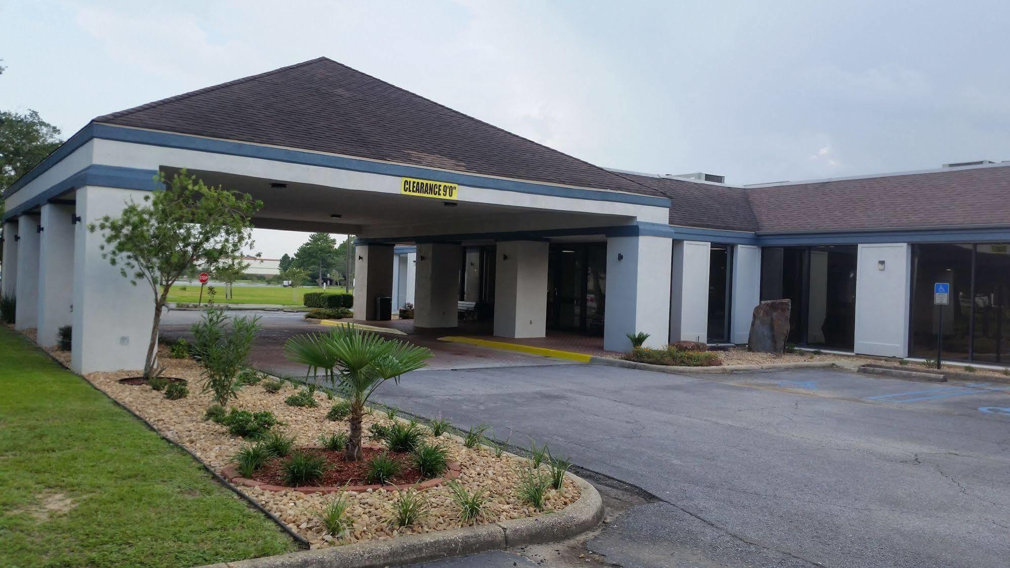 Rest And Relax Inn Pensacola Zewnętrze zdjęcie